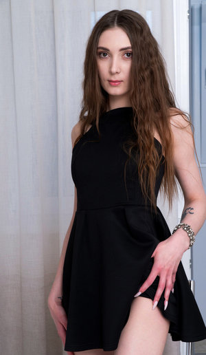 18 year old girl Emily Bender loses her virginity during sex on a leather sofa